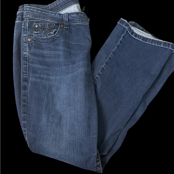 Apt. 9 Women's Dark Blue Straight Leg Jeans - Picture 1 of 7